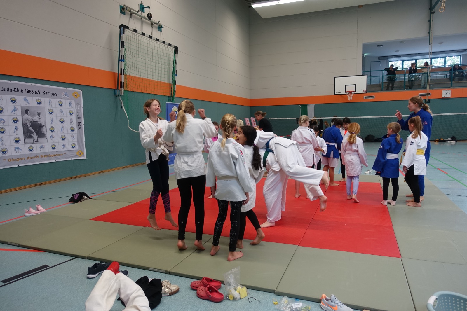 2026 20 11Girls Move 4